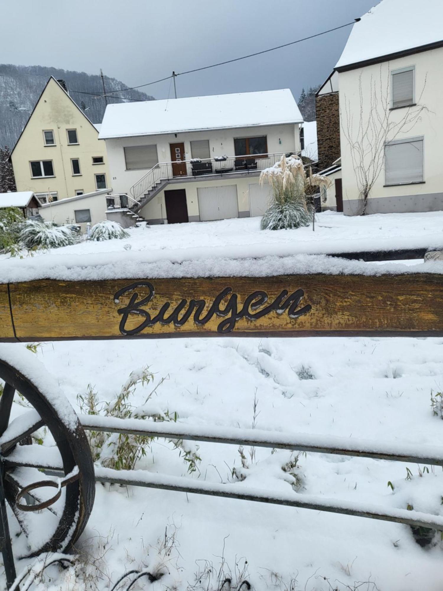 Burgener Burgblick Apartment *